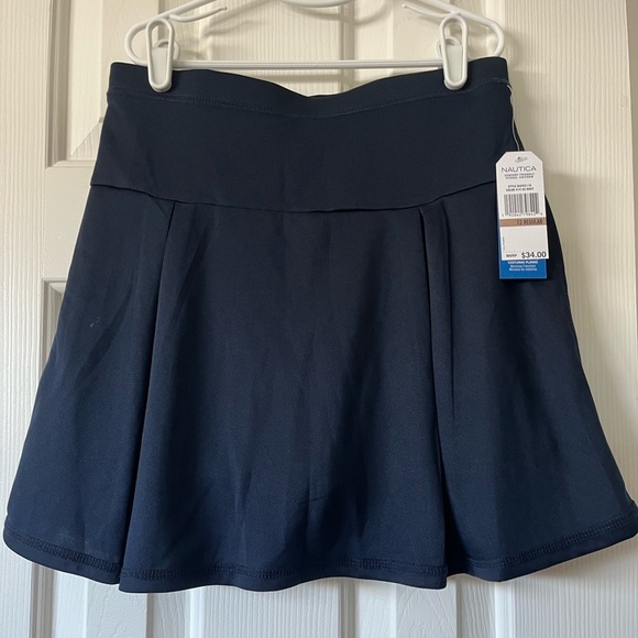 NWT, Nautica Girls School Uniform Sensory-Friendly Pleated Scooter Skirt - Picture 1 of 7